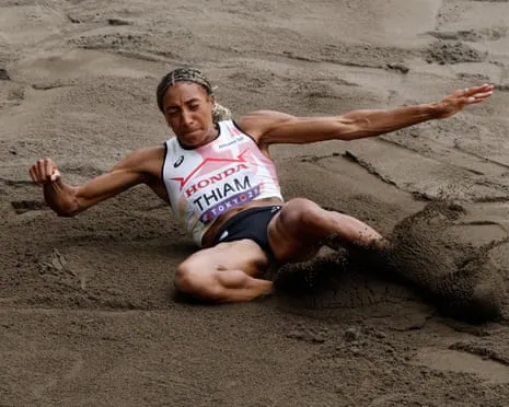 Global Track & Field Championships: Belgian Star Exits During Heptathlon Competition